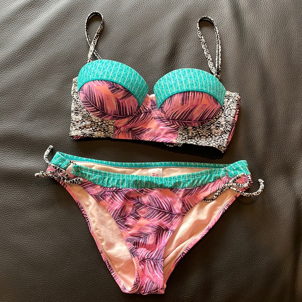 Womens Hula Honey 👙 Bikini